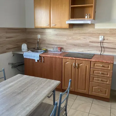 Pri Zimnom Stadione Aparthotel